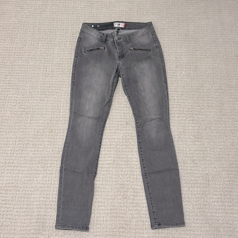 Cabi size 6 gray denim